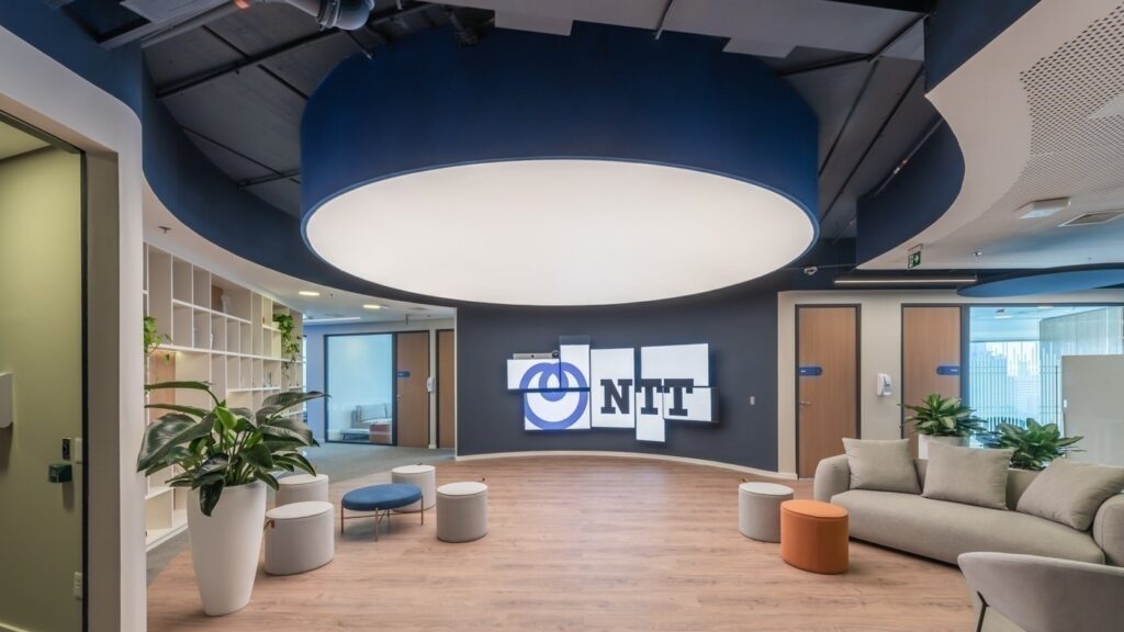 NTT